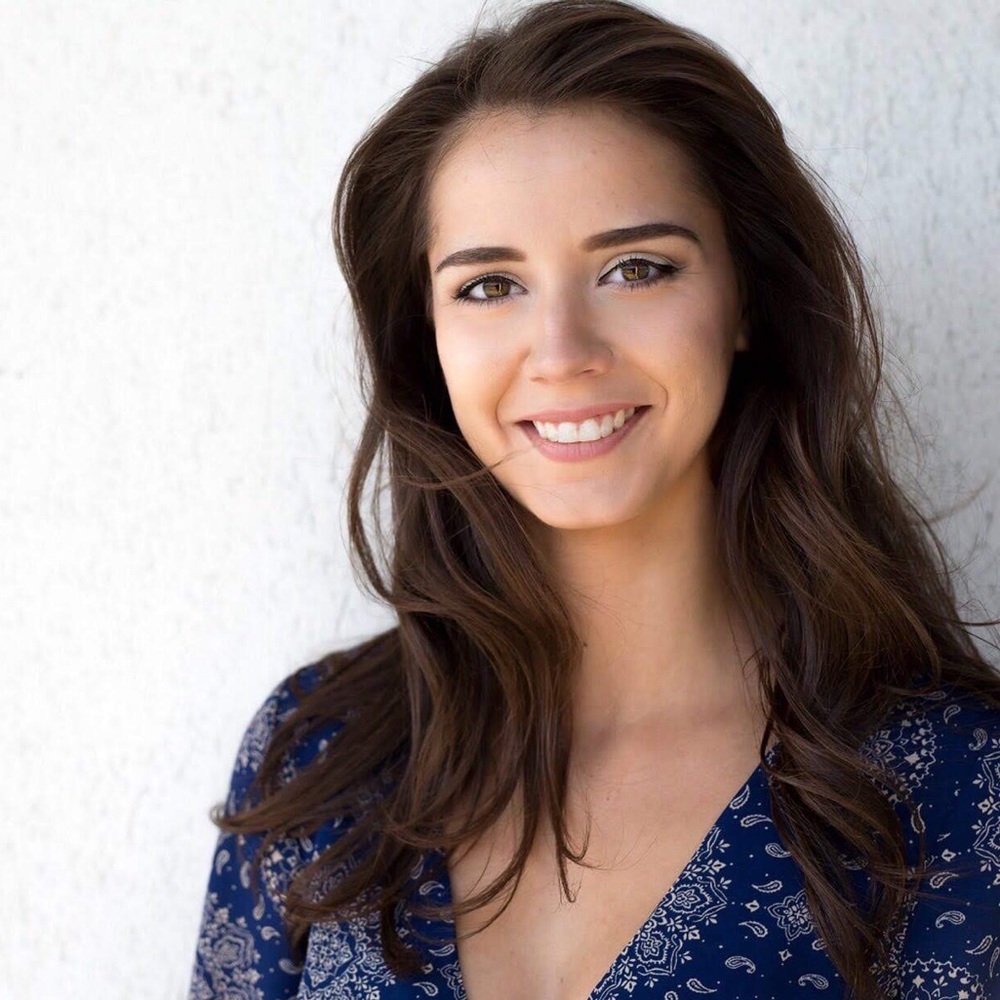 Meet your Posher, Alyson